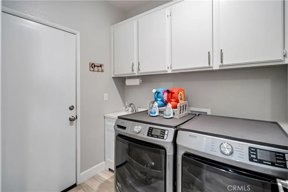 43766 Sondi Lancaster, CA 93536
