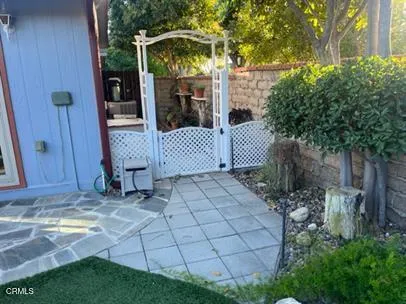 1220 Johnson Drive #4 Ventura, CA 93003