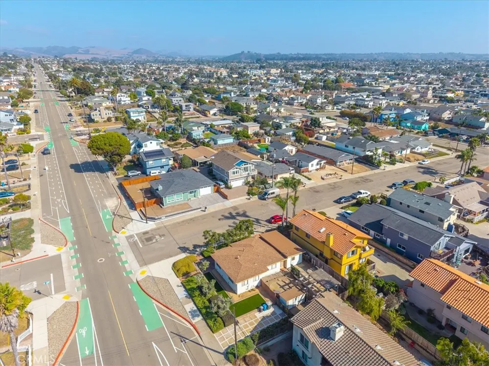 381 N 6th Grover Beach, CA 93433