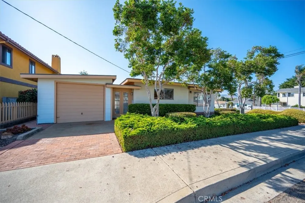 381 N 6th Grover Beach, CA 93433
