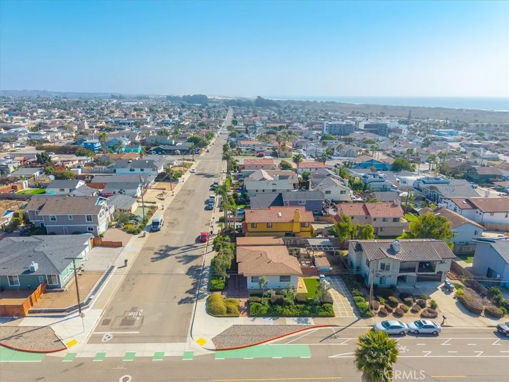 381 N 6th Grover Beach, CA 93433