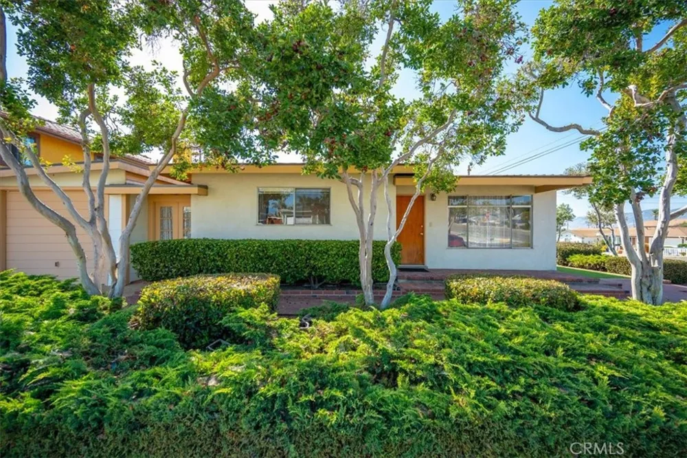 381 N 6th Grover Beach, CA 93433