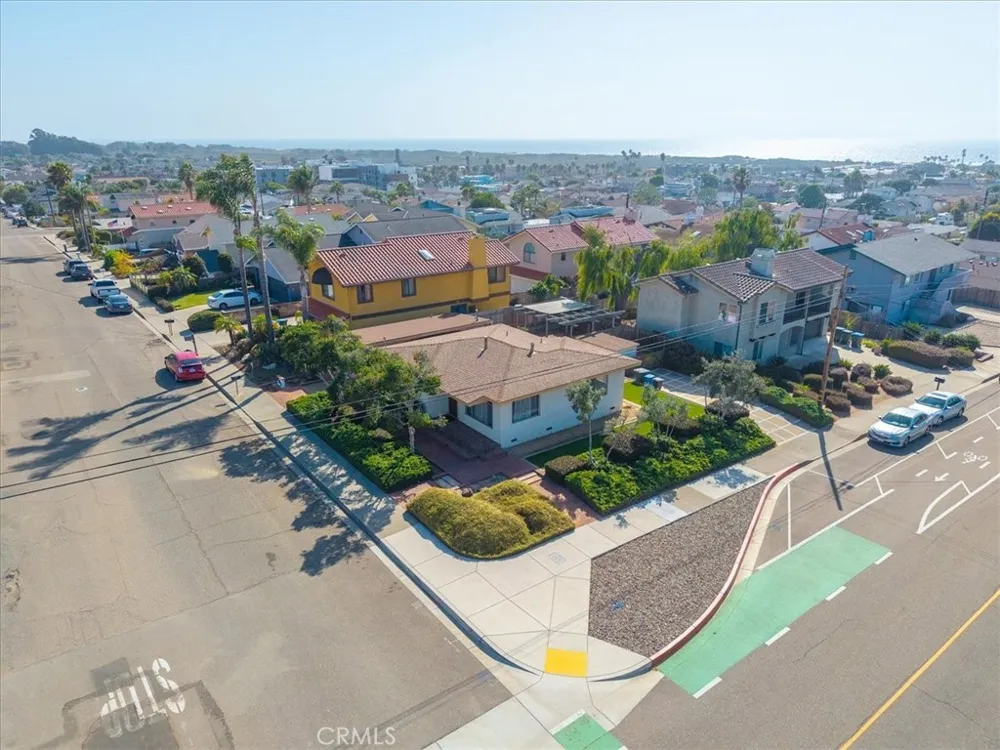 381 N 6th Grover Beach, CA 93433