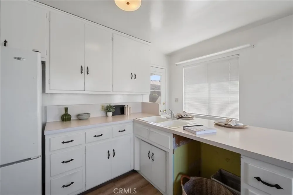 381 N 6th Grover Beach, CA 93433