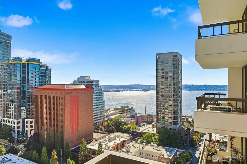 2201 3rd Avenue #2301 Seattle, WA 98121