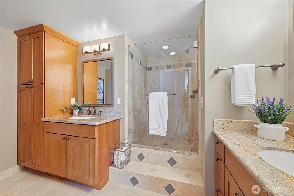2201 3rd Avenue #2301 Seattle, WA 98121