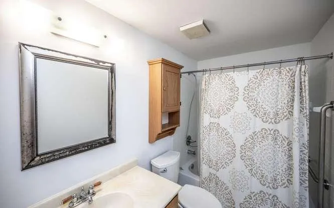 1111 Elway Street #203 Saint Paul, MN 55116