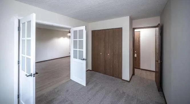 1111 Elway Street #203 Saint Paul, MN 55116