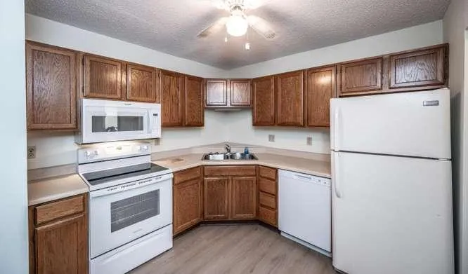 1111 Elway Street #203 Saint Paul, MN 55116