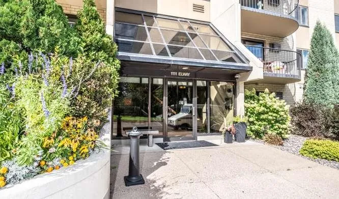 1111 Elway Street #203 Saint Paul, MN 55116