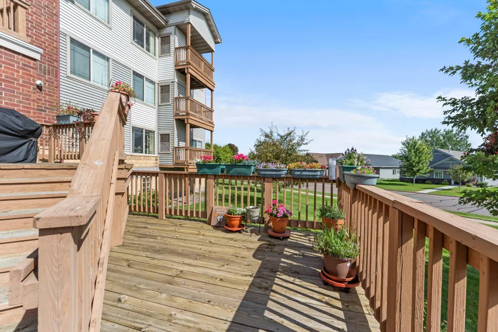 2155 6th Lane SE #204 Cambridge, MN 55008