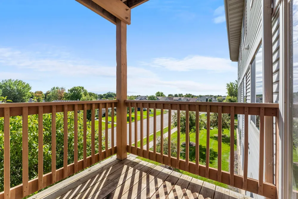 2155 6th Lane SE #204 Cambridge, MN 55008