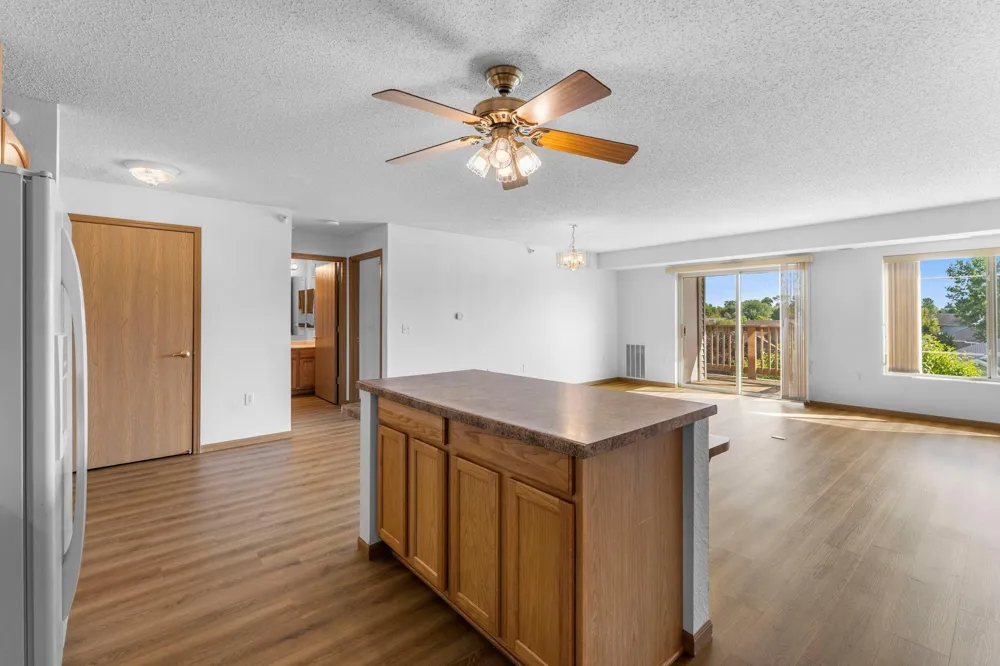 2155 6th Lane SE #204 Cambridge, MN 55008