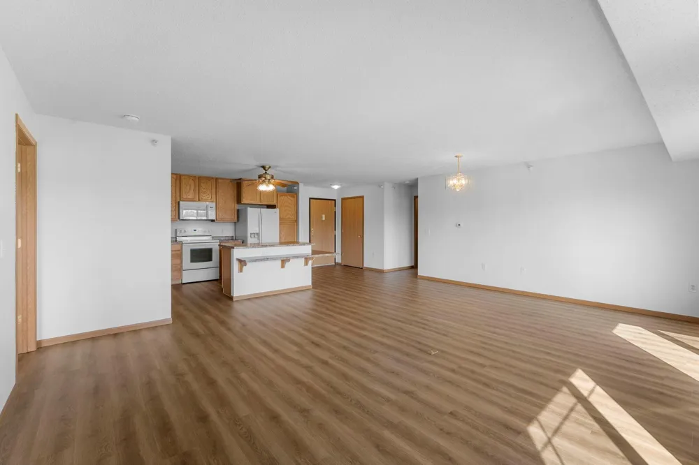 2155 6th Lane SE #204 Cambridge, MN 55008
