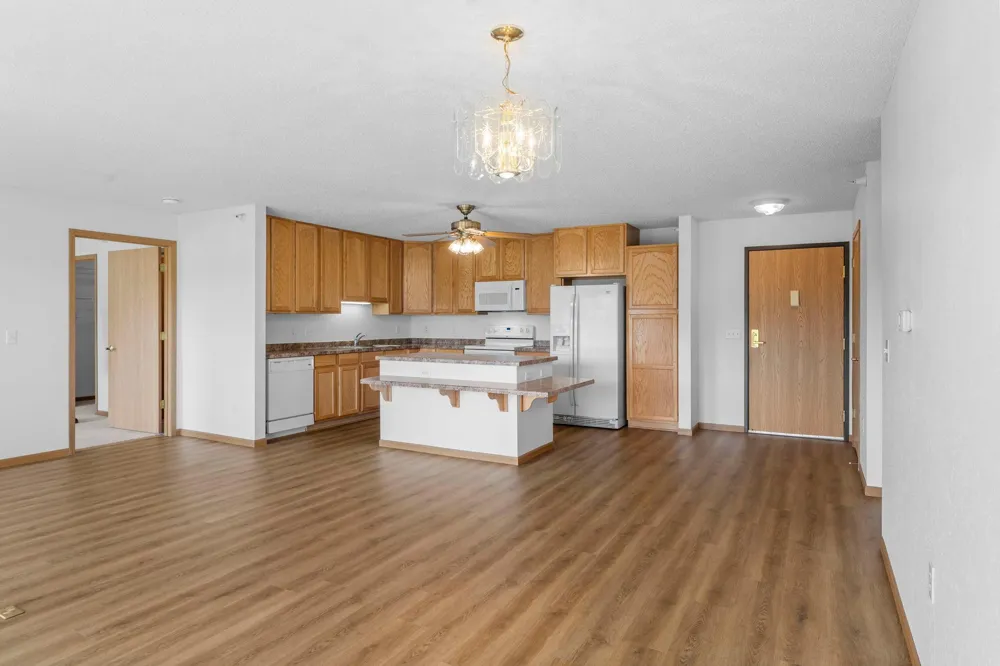 2155 6th Lane SE #204 Cambridge, MN 55008