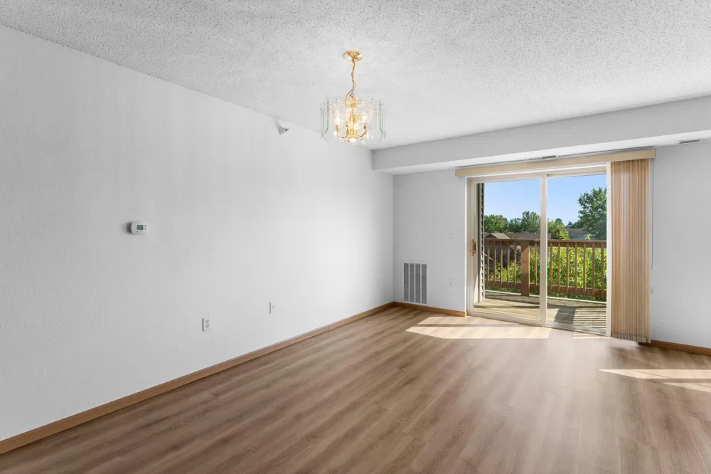 2155 6th Lane SE #204 Cambridge, MN 55008