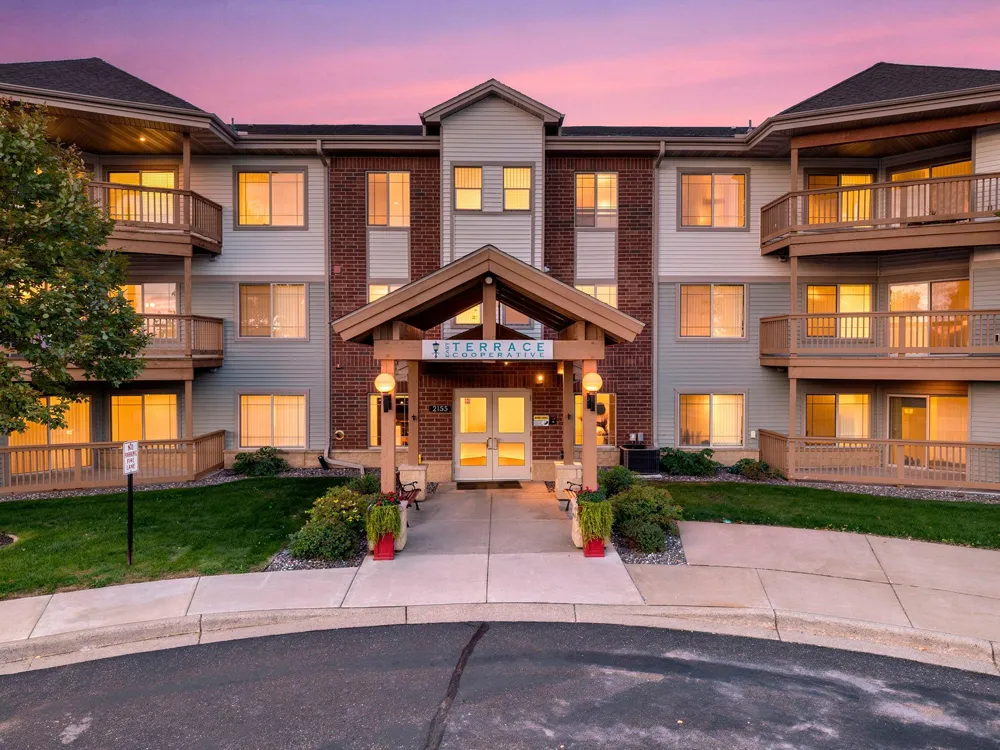 2155 6th Lane SE #204 Cambridge, MN 55008