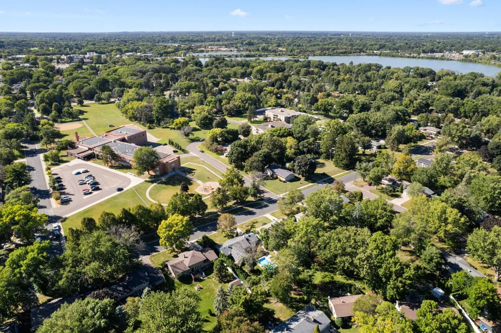 3990 Hazel Street White Bear Lake, MN 55110