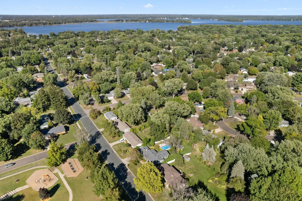 3990 Hazel Street White Bear Lake, MN 55110
