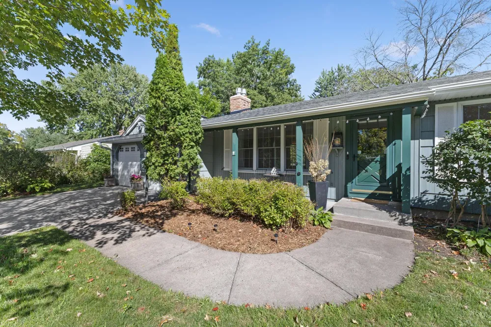 3990 Hazel Street White Bear Lake, MN 55110