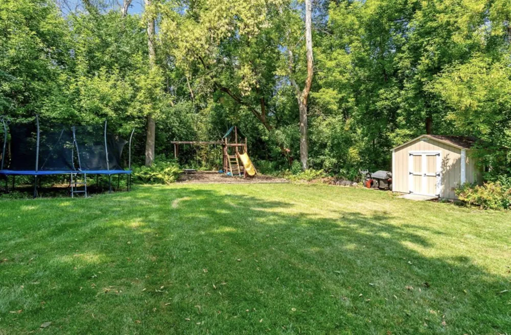 12708 Parkwood Drive Burnsville, MN 55337