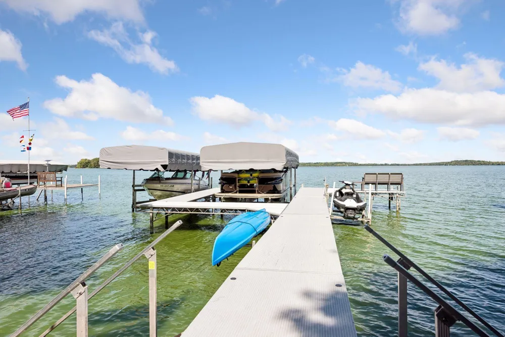 432 E Lake Street Waconia, MN 55387