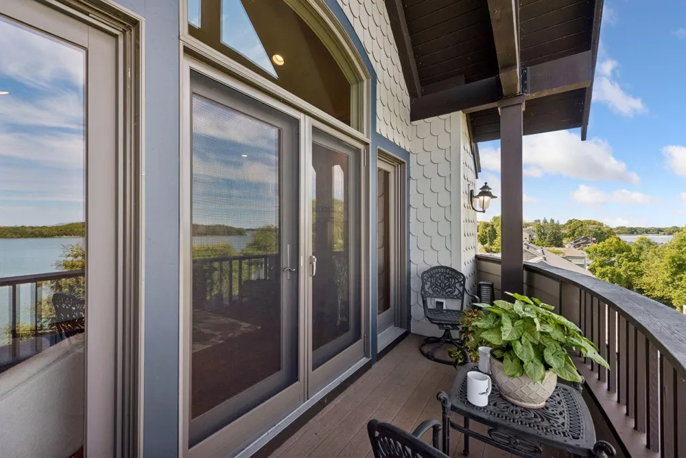 432 E Lake Street Waconia, MN 55387