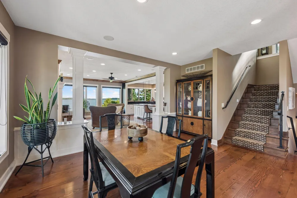 432 E Lake Street Waconia, MN 55387