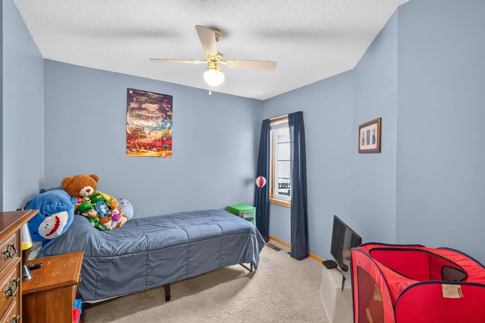 4139 Ruby Lane #74 Eagan, MN 55122
