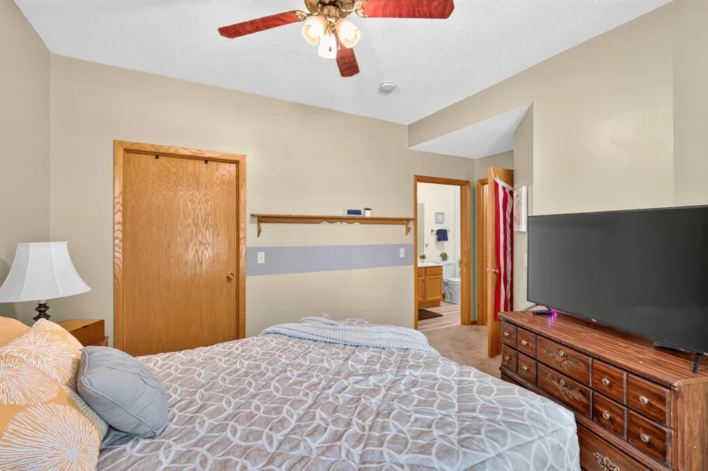 4139 Ruby Lane #74 Eagan, MN 55122