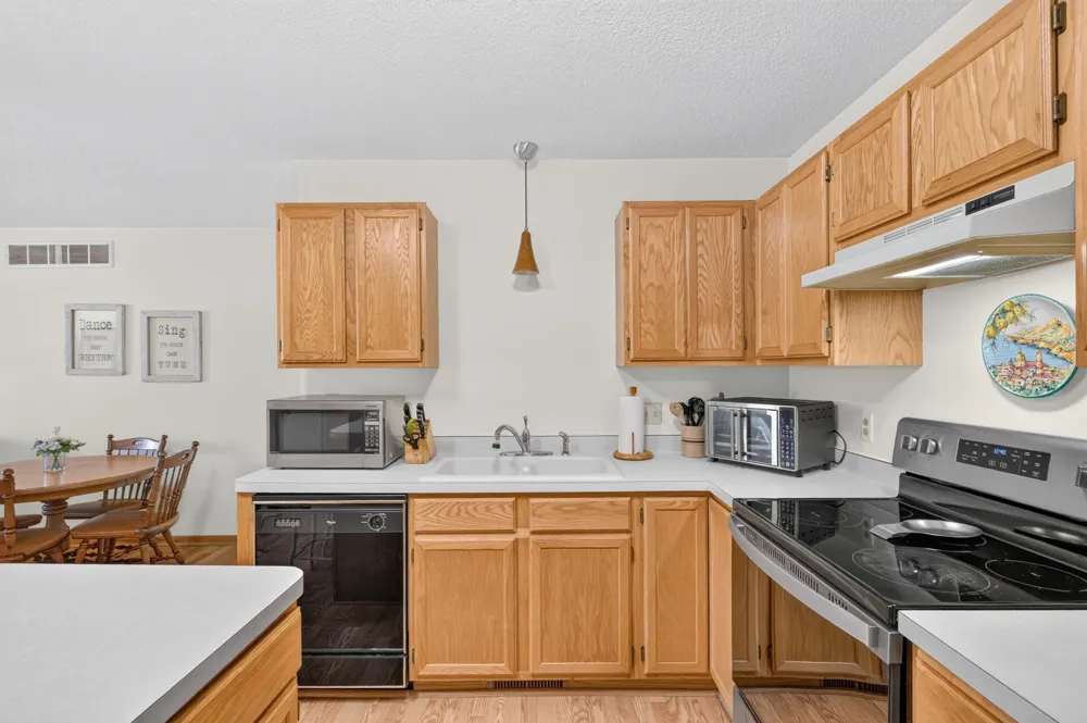 4139 Ruby Lane #74 Eagan, MN 55122