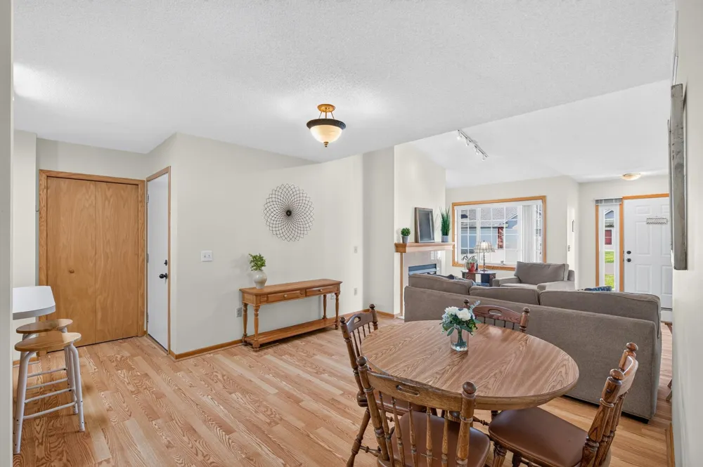 4139 Ruby Lane #74 Eagan, MN 55122