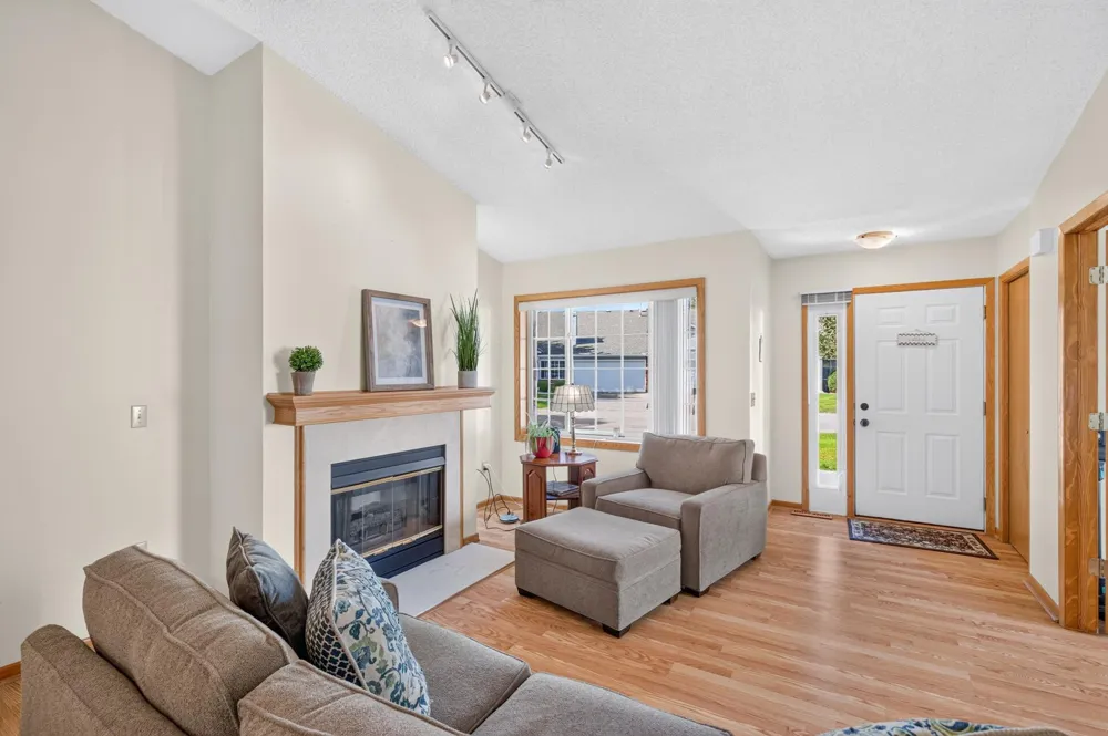4139 Ruby Lane #74 Eagan, MN 55122