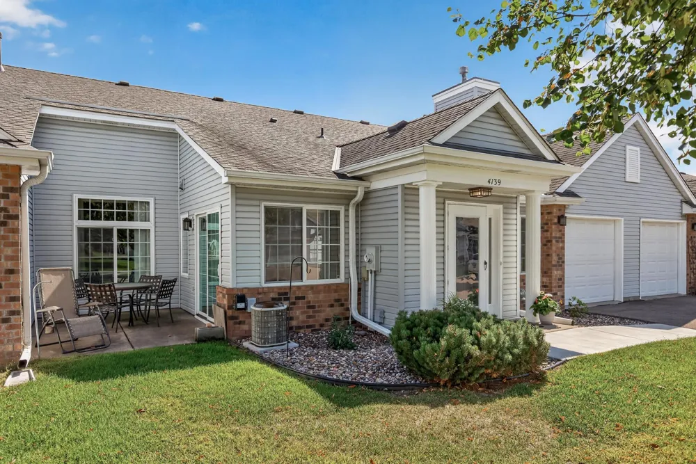 4139 Ruby Lane #74 Eagan, MN 55122