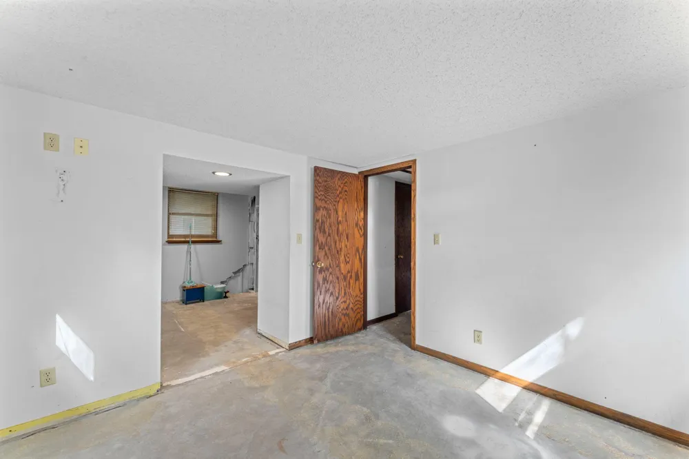 324 11th Avenue SW Cambridge, MN 55008