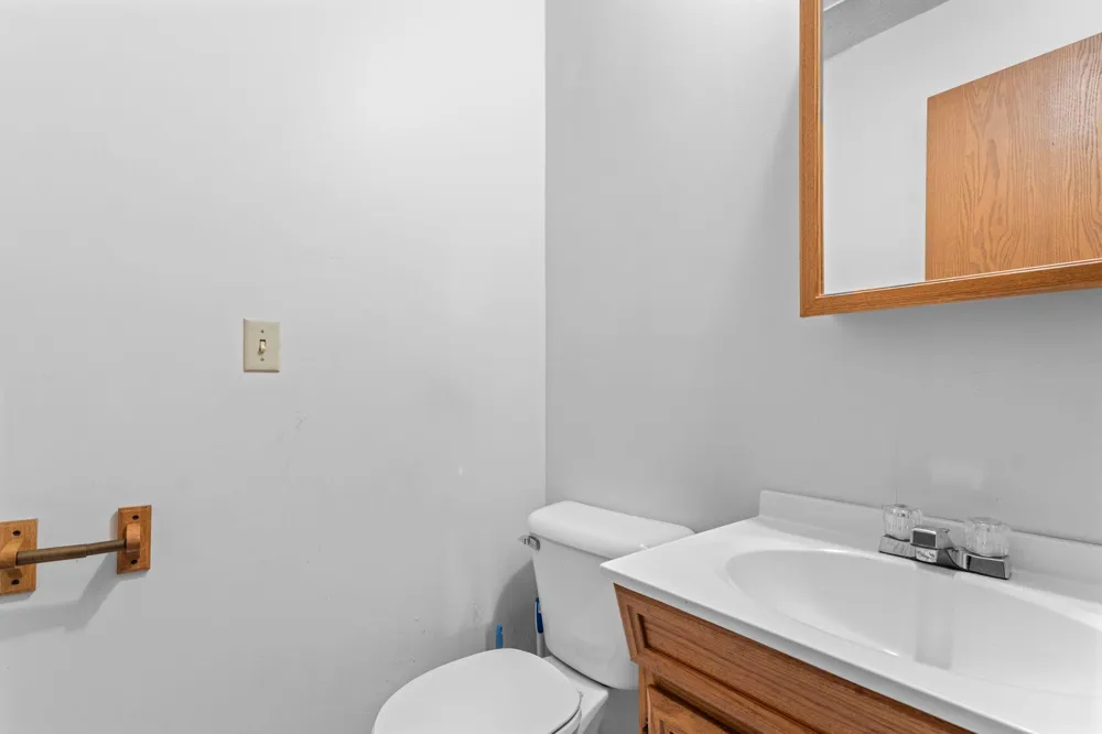 324 11th Avenue SW Cambridge, MN 55008