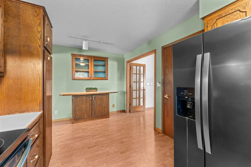 324 11th Avenue SW Cambridge, MN 55008