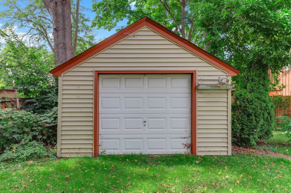 1102 Ramsey Street Hastings, MN 55033