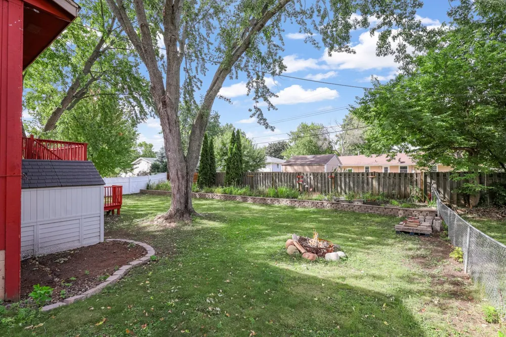 20615 207th Court W Lakeville, MN 55044