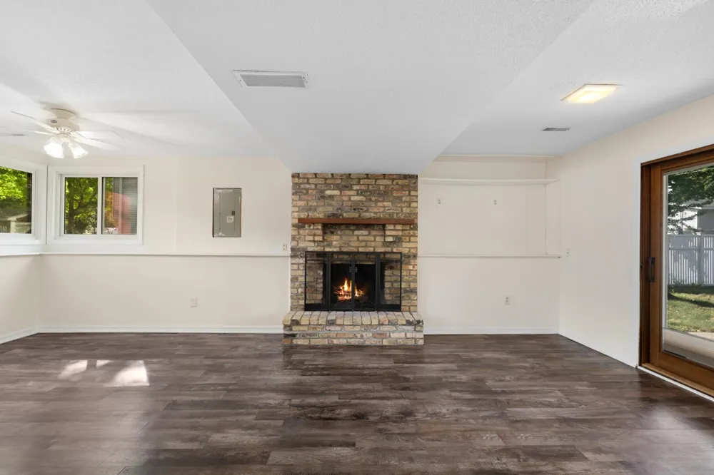 20615 207th Court W Lakeville, MN 55044