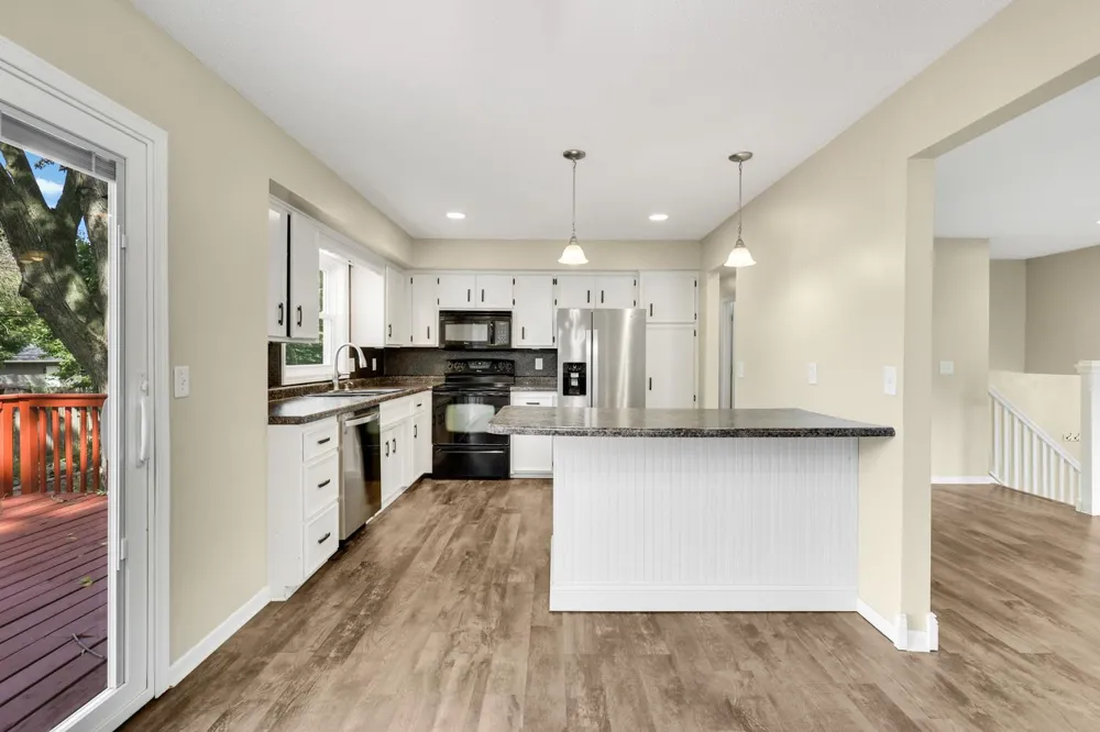 20615 207th Court W Lakeville, MN 55044