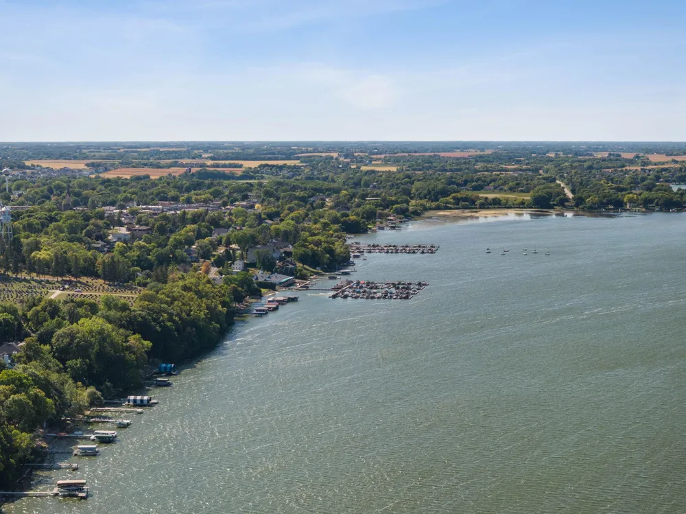 854 Beach Road Waconia, MN 55387