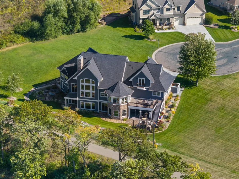 854 Beach Road Waconia, MN 55387
