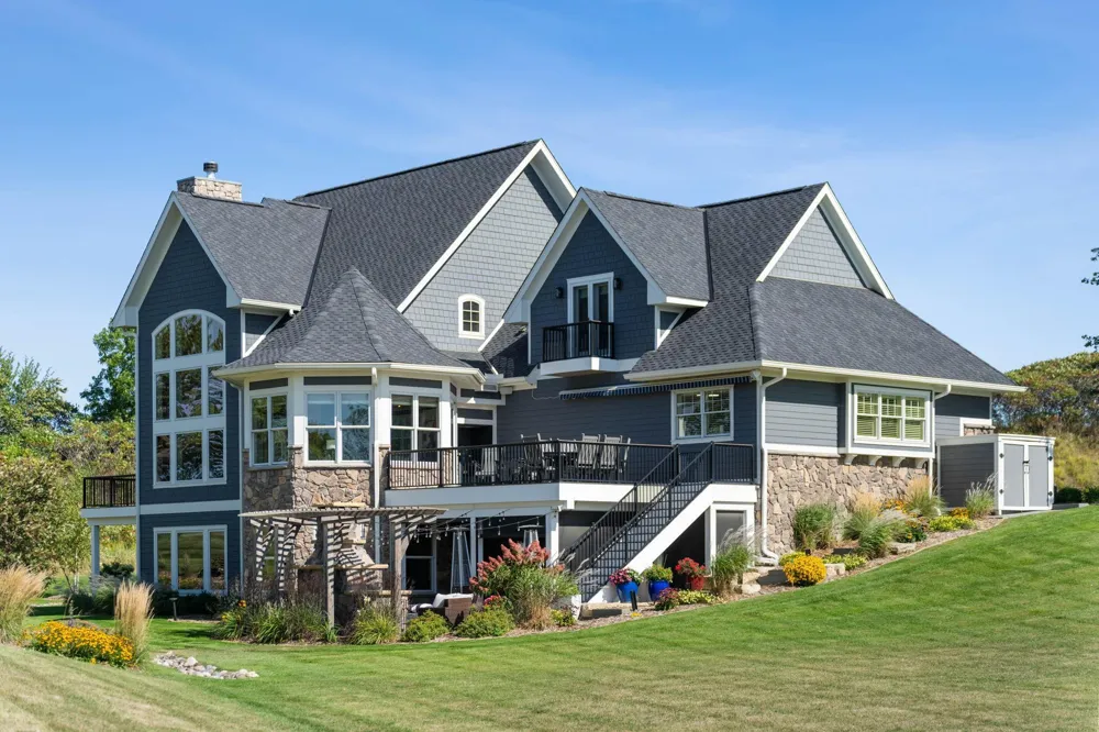 854 Beach Road Waconia, MN 55387