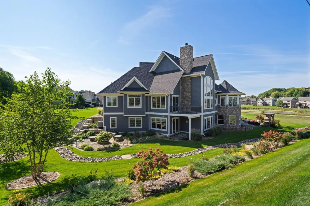 854 Beach Road Waconia, MN 55387