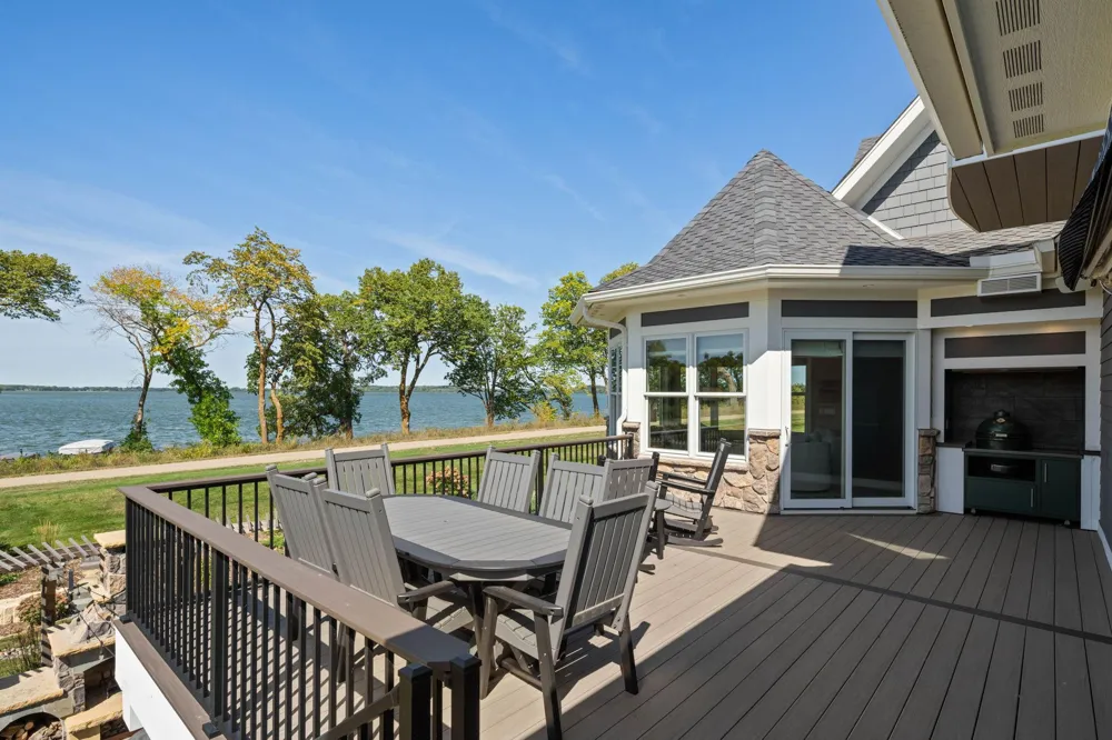 854 Beach Road Waconia, MN 55387