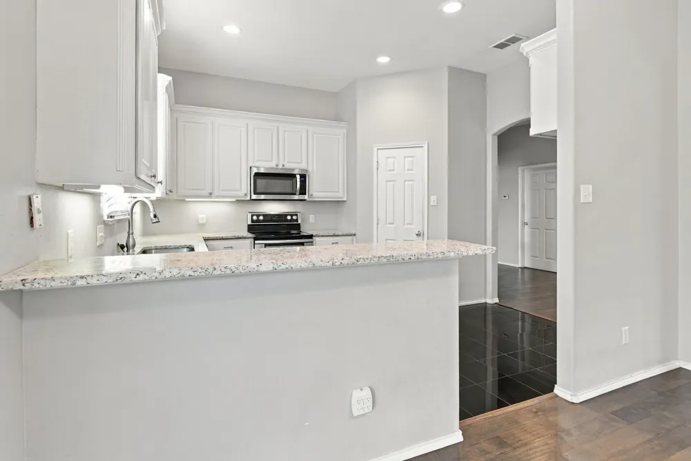 9108 Saranac Trail Fort Worth, TX 76118
