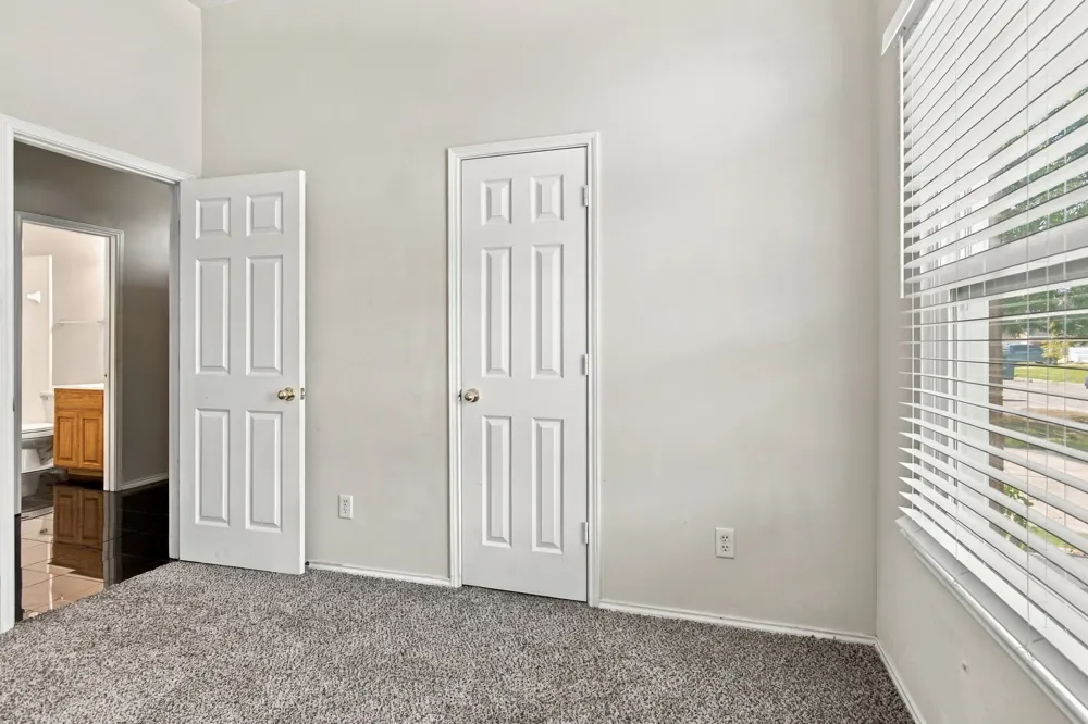9108 Saranac Trail Fort Worth, TX 76118