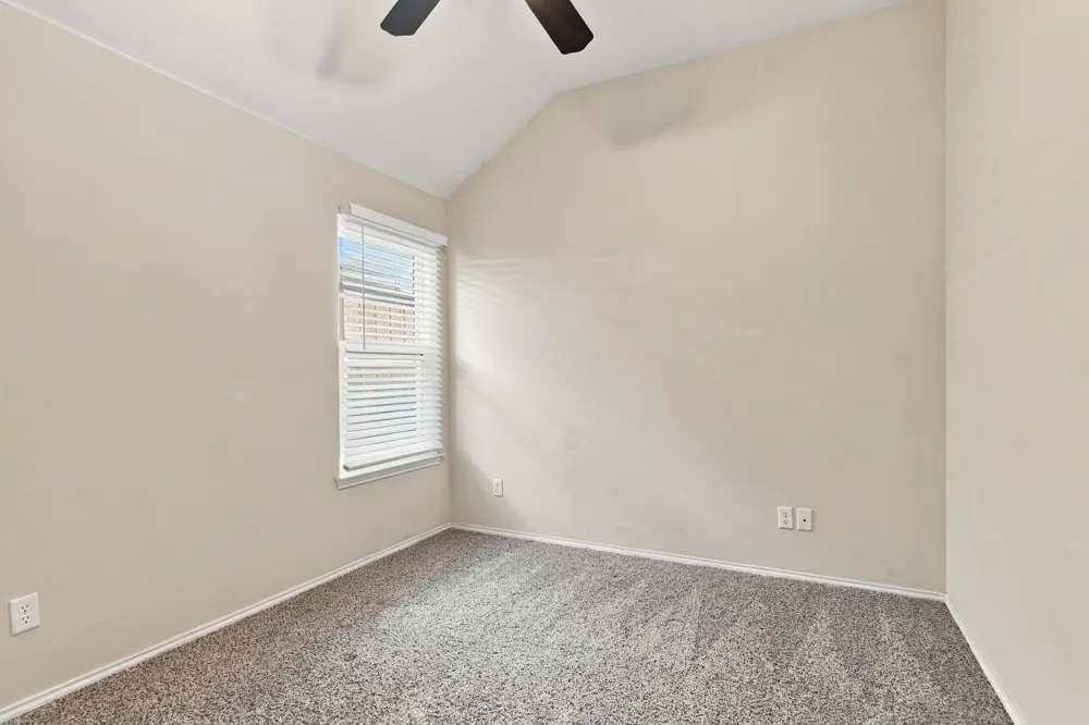 9108 Saranac Trail Fort Worth, TX 76118