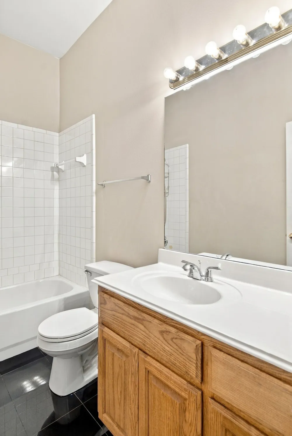 9108 Saranac Trail Fort Worth, TX 76118